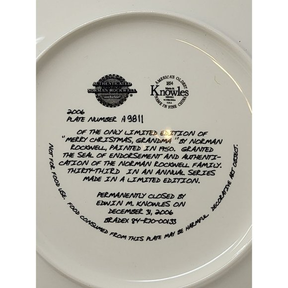 Knowles Norman Rockwell Collector Plate "Merry Christmas Grandma" Christmas 2006 - Picture 3 of 8